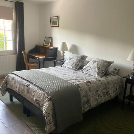 L'Oreade Amfreville-sur-Iton Экстерьер фото