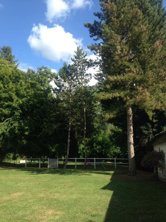 L'Oreade Amfreville-sur-Iton Экстерьер фото