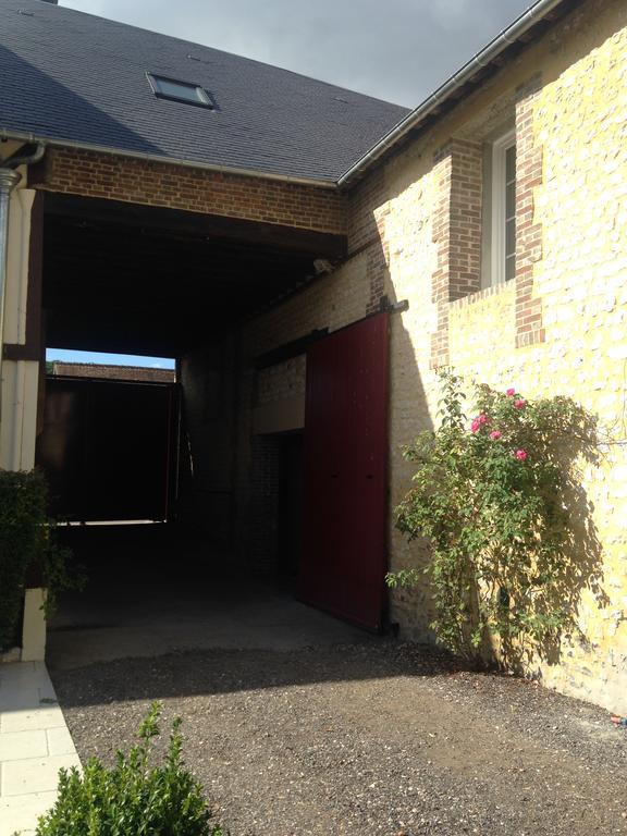 L'Oreade Amfreville-sur-Iton Экстерьер фото