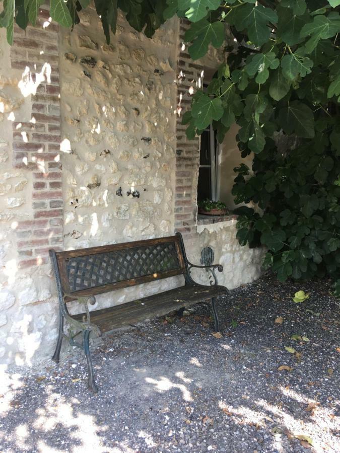 L'Oreade Amfreville-sur-Iton Экстерьер фото